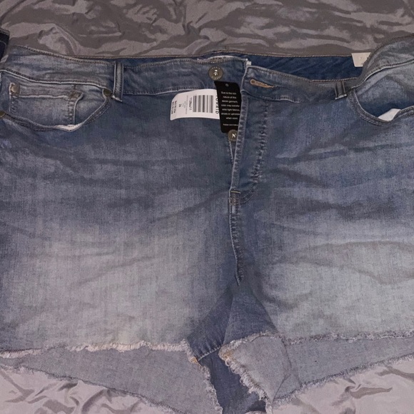 Brand new Torrid size 26 cut off shorts - Picture 1 of 3
